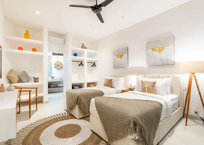 Ozkar - Elegant 3-bedroom With Pool & Sunset Terrace * تْشانغو