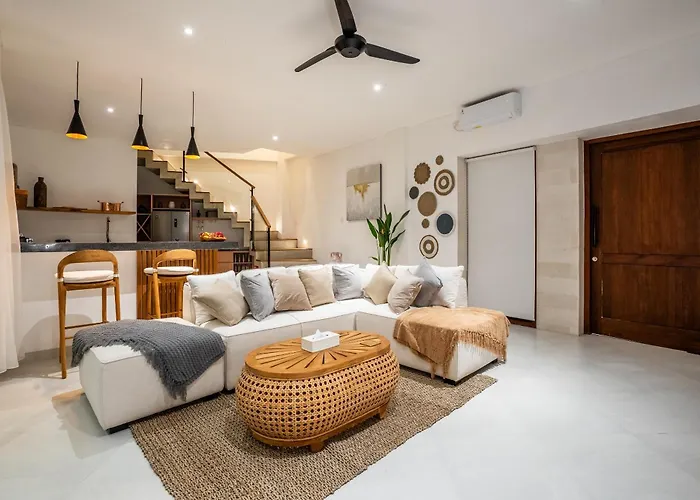 Ozkar - Elegant 3-bedroom With Pool & Sunset Terrace تْشانغو