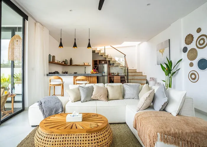 Ozkar - Elegant 3-bedroom With Pool & Sunset Terrace فيلة
