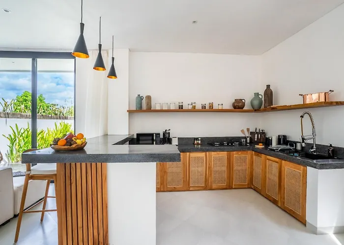فيلة Ozkar - Elegant 3-bedroom With Pool & Sunset Terrace تْشانغو