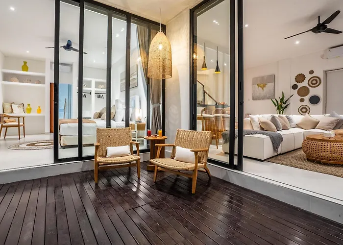 Ozkar - Elegant 3-bedroom With Pool & Sunset Terrace فيلة *