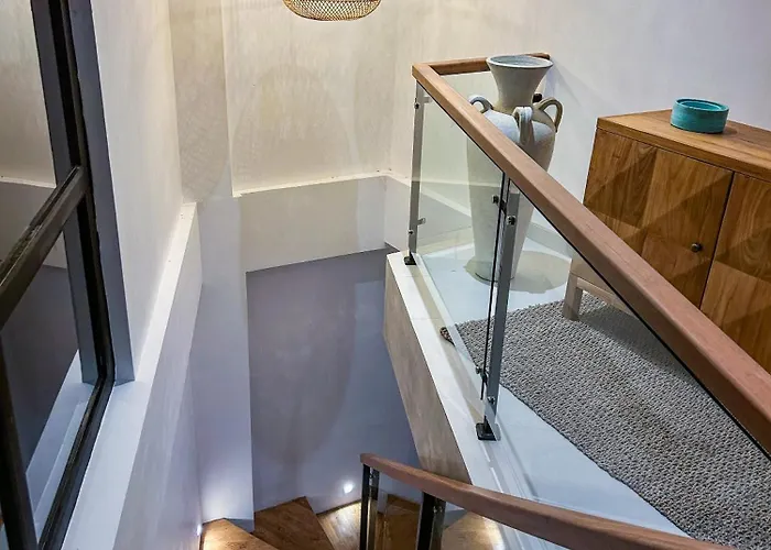 فيلة Ozkar - Elegant 3-bedroom With Pool & Sunset Terrace